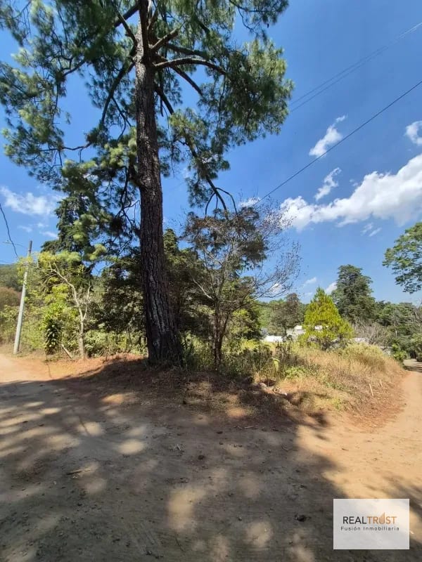 Terreno de Esquina el Encinal, Zona 7 Mixco — Terreno en Venta en El Encinal, Zona 7 Mixco, Guatemala, Ciudad — foto 1 de 4