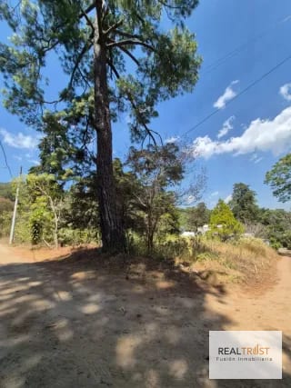 Terreno de Esquina el Encinal, Zona 7 Mixco — Terreno en Venta en El Encinal, Zona 7 Mixco, Guatemala, Ciudad — miniatura 1 de 4