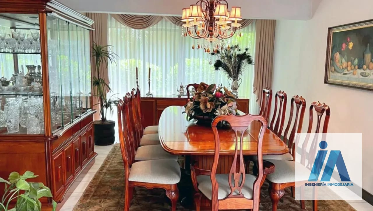 CASA EN VENTA📍Área residencial, Zona 15 por San Lázaro | Fuera de garita — Casa en Venta en Zona 15, Guatemala, Ciudad — foto 8 de 14