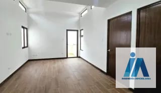CASA EN VENTA📍Prados de Fraijanes, Km. 21.5 Carretera a Fraijanes Descubre esta espectacular residencia — Casa en Venta en Fraijanes, Carretera a El Salvador, Guatemala, Ciudad — miniatura 11 de 11