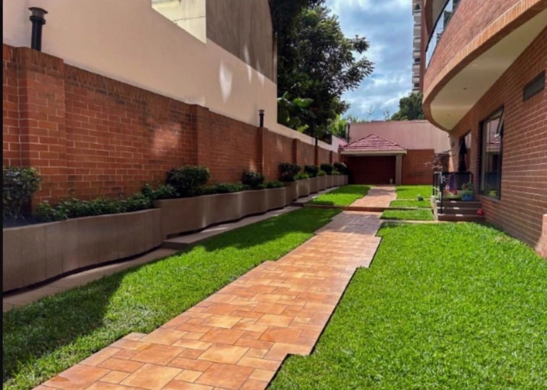 Venta de apartamento en zona 14 para inversion — Apartamento en Venta en San Patricio, Zona 14, Guatemala, Ciudad — foto 2 de 6