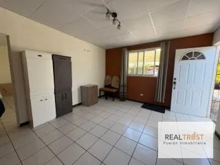 En Venta Casa de un Nivel San Cristóbal — Casa en Venta en Zona 8 Mixco, Guatemala, Ciudad — miniatura 15 de 16