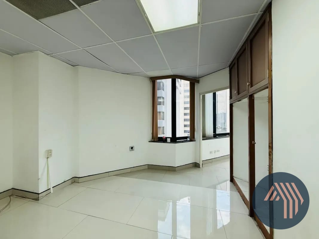 Alquiler de Oficina Tabicada 185MT2 - Murano Center, Zona 10 — Oficina en Alquiler en Murano Center, Zona 10, Guatemala, Ciudad — foto 9 de 11