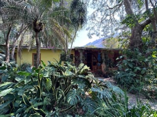 Panajachel propriedad Unica en el centro de Jucanya — Casa en Venta en Panajachel, Sololá — miniatura 2 de 14