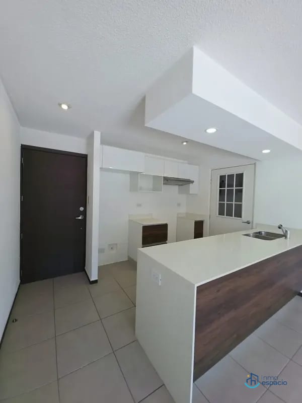 Apartamento en Venta – Zona 2 — Apartamento en Venta en Parque San Ángel, Zona 2, Guatemala, Ciudad — foto 11 de 17