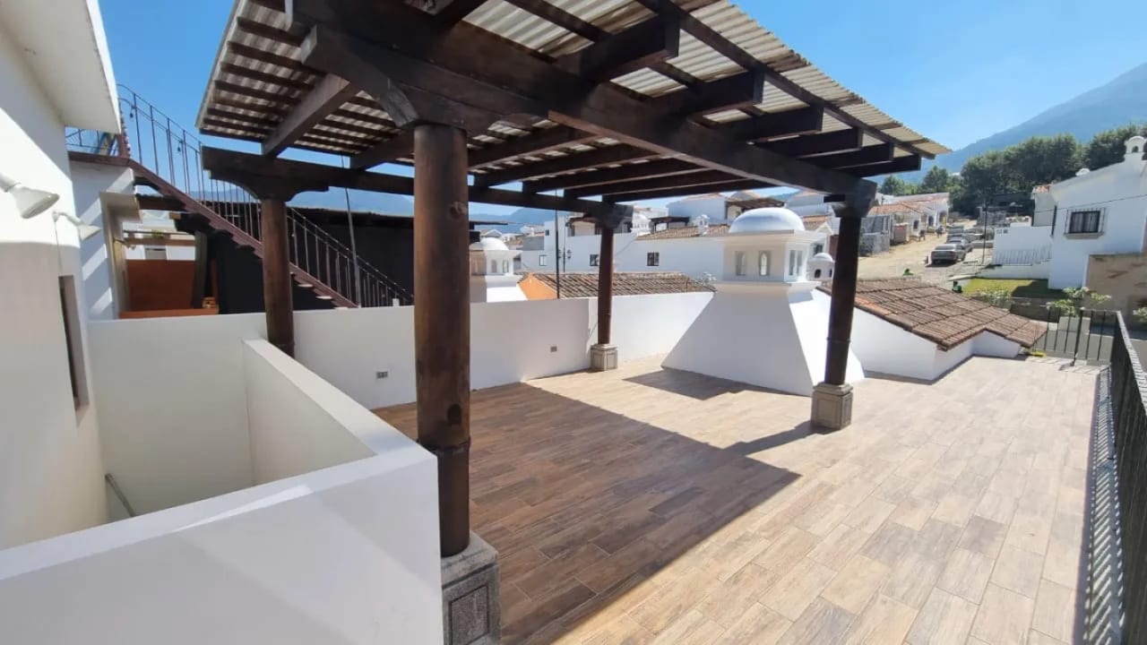 En Venta Casa en Santa Delfina, la Antigua Guatemala — Casa en Venta en Antigua, Sacatepéquez — foto 3 de 4