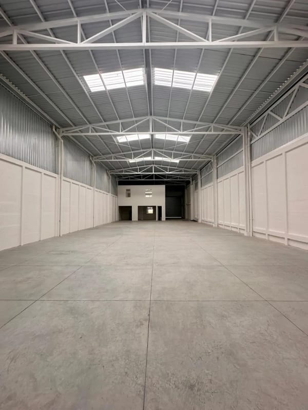 Venta de Bodega en CAES!!!! — Bodega / Ofibodega en Venta en Carretera a El Salvador, Guatemala, Ciudad — foto 1 de 4