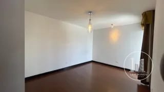 Amplio apartamento zona 10 — Apartamento en Alquiler en Zona 10, Guatemala, Ciudad — miniatura 6 de 9