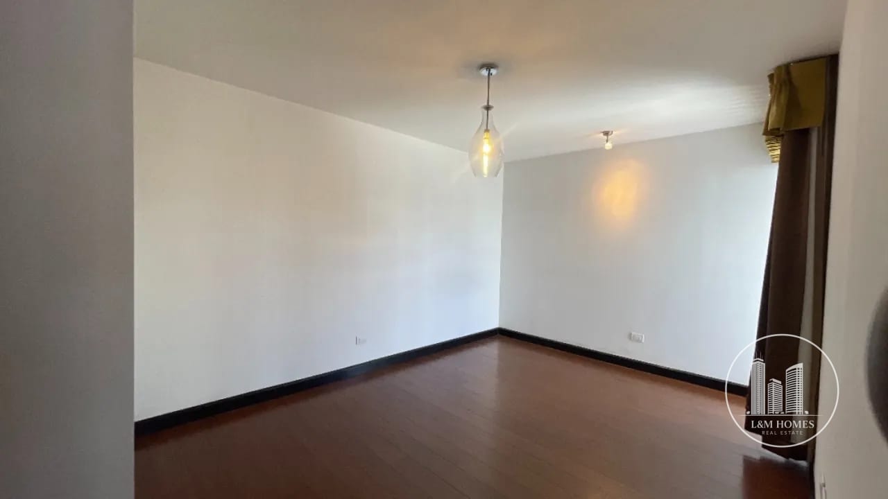 Amplio apartamento zona 10 — Apartamento en Alquiler en Zona 10, Guatemala, Ciudad — foto 6 de 9