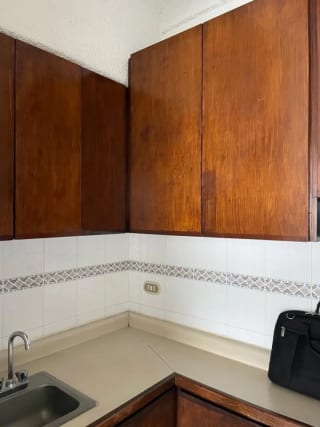 Oficina en venta zona 10/D — Oficina en Venta en Zona 10, Guatemala, Ciudad — miniatura 3 de 10