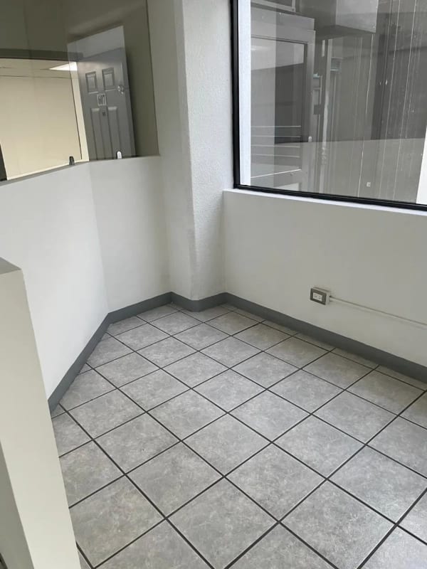 Oficina en venta zona 10/D — Oficina en Venta en Zona 10, Guatemala, Ciudad — foto 7 de 10