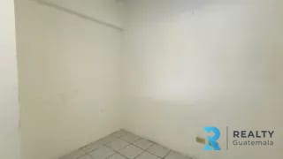 RENTO / VENDO Oficina Zona 10, Plaza Buro — Oficina en Alquiler en Plaza Buró, Zona 10, Guatemala, Ciudad — miniatura 3 de 5