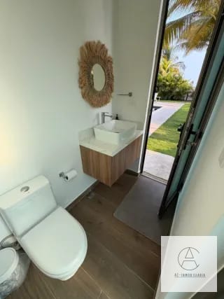 Linda casa de playa en venta, Las Brisas, Marina del Sur — Casa vacacional en Venta en Juan Gaviota Marina del Sur, Puerto San José, Escuintla — miniatura 5 de 15