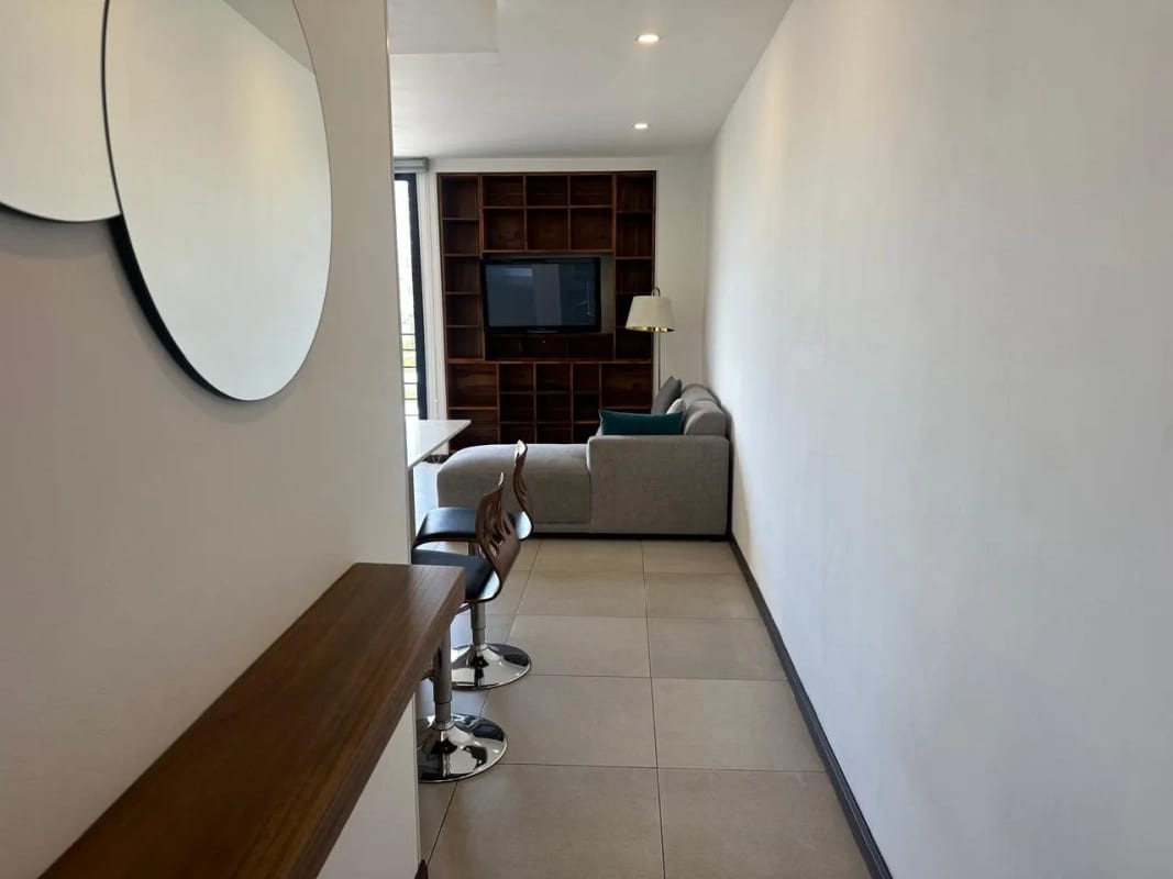 Apartamento Semi-Amueblado en Venta Zona 10 codigo.DA36120 — Apartamento en Venta en Zona 10, Guatemala, Ciudad — foto 14 de 17