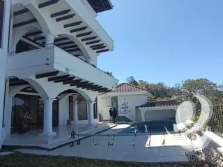 Vendo Espectacular Mansión de Lujo en Altos de Montebello. CAES. — Casa en Venta en Santa Catarina Pinula, Carretera a El Salvador, Guatemala, Ciudad — miniatura 2 de 17