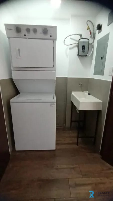 Rento Apartamento Zona 10, Moretti — Apartamento en Alquiler en Moretti, Zona 10, Guatemala, Ciudad — foto 5 de 10