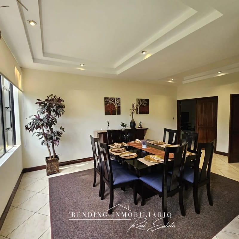 Apartamento en venta zona 10 Edificio Milenia Colonia Oakland de 3 habitaciones 198 m² + 2 parqueos — Apartamento en Venta en Milenia, Zona 10, Guatemala, Ciudad — foto 1 de 17