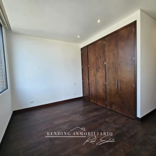 Apartamento en renta zona 14 edificio Echo de 3 habitaciones + 3 parqueos — Apartamento en Alquiler en Echo, Zona 14, Guatemala, Ciudad — miniatura 6 de 14