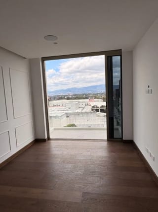 Lindo Apartamento en venta en zona 10 — Apartamento en Venta en Atarah, Zona 10, Guatemala, Ciudad — miniatura 10 de 12