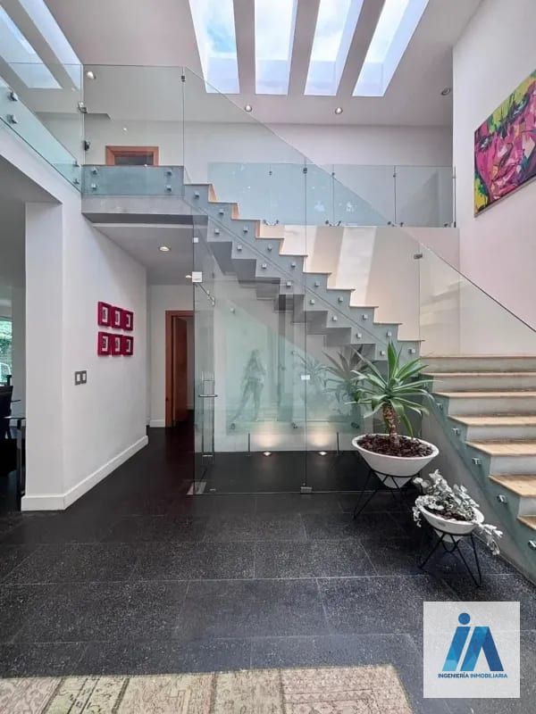 CASA MODERNA EN VENTA📍Condominio Las Luces, Km 13.5, Carretera a El Salvador — Casa en Venta en Carretera a El Salvador, Guatemala, Ciudad — foto 10 de 17