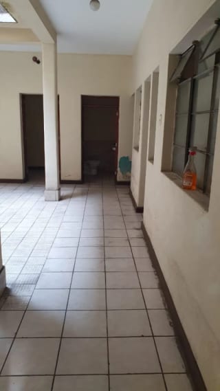 Casa en Venta Zona 4, a una de Cuadra de 4º Norte — Casa en Venta en Zona 4, Guatemala, Ciudad — miniatura 10 de 17