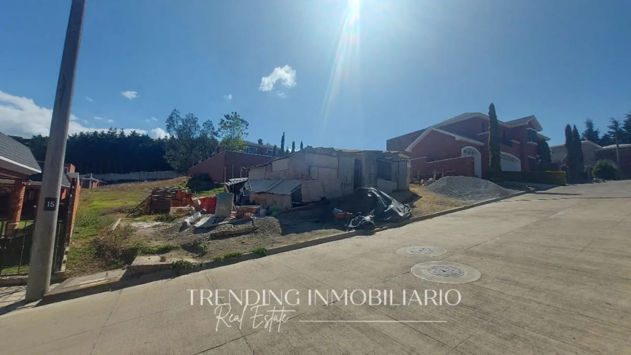 Terreno en venta Carretera a El Salvador km 16.5 condominio Buena Fuente con 1,112 v² de extensión — Terreno en Venta en Santa Catarina Pinula, Guatemala, Ciudad — foto 1 de 8