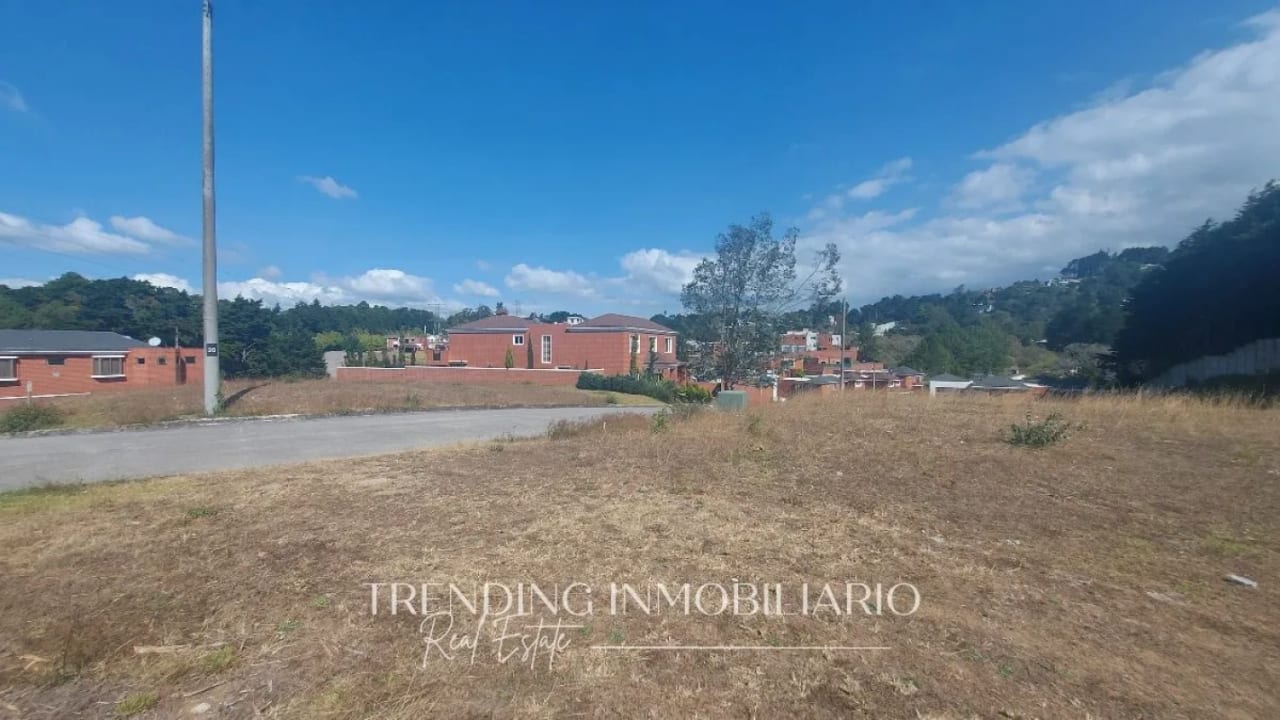 Terreno en venta Carretera a El Salvador km 16.5 condominio Buena Fuente con 1,361 v² de extensión — Terreno en Venta en Santa Catarina Pinula, Guatemala, Ciudad — foto 2 de 8