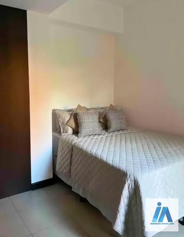 APARTAMENTO AMUEBLADO EN VENTAšEdificio Hexa CaƱada 16, Zona 16 ā Apartamento en Venta en Zona 16, Guatemala, Ciudad ā foto 4 de 10