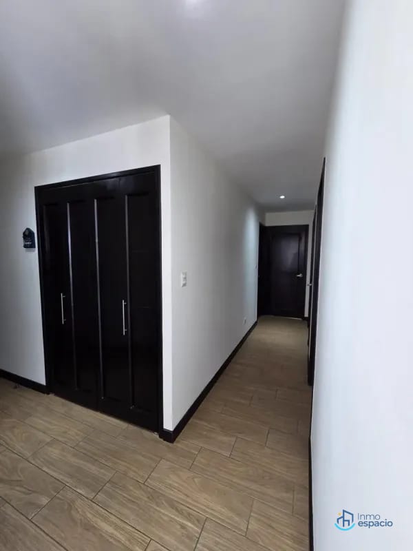 Apartamento en Venta – Zona 15 — Apartamento en Venta en Zona 15, Guatemala, Ciudad — foto 8 de 17