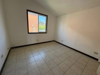 Propiedad en Venta km 19.5 CES atrás de Pricesmart — Casa en Venta en Carretera a El Salvador, Guatemala, Ciudad — miniatura 9 de 16