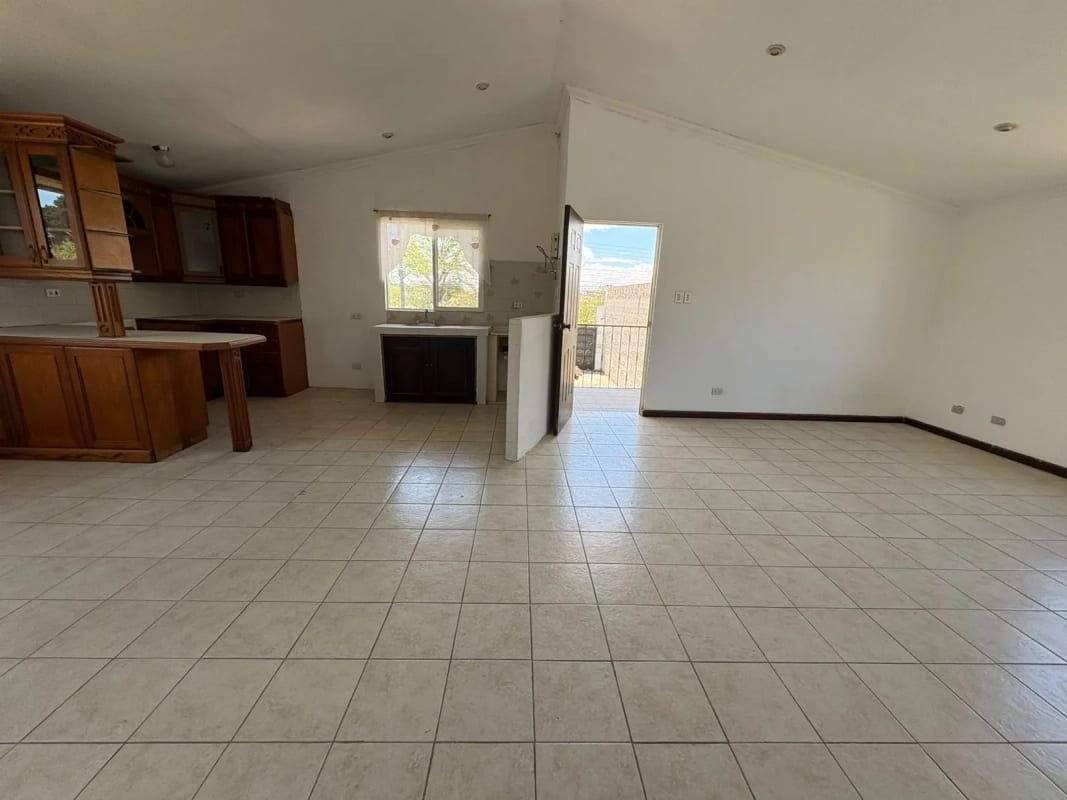 Propiedad en Venta km 19.5 CES atrás de Pricesmart — Casa en Venta en Carretera a El Salvador, Guatemala, Ciudad — foto 7 de 16
