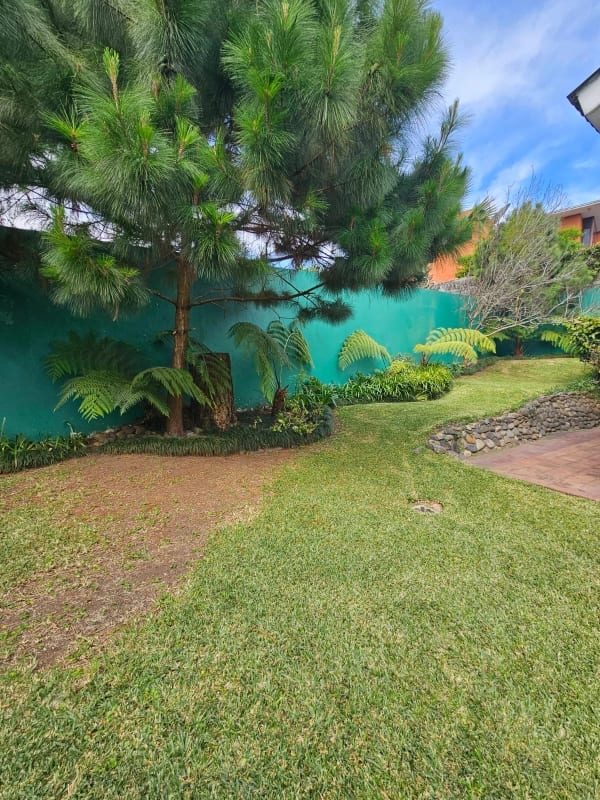 Casa en Venta la Encantada KM12 CES — Casa en Venta en La Encantada, Carretera a El Salvador, Guatemala, Ciudad — foto 2 de 4