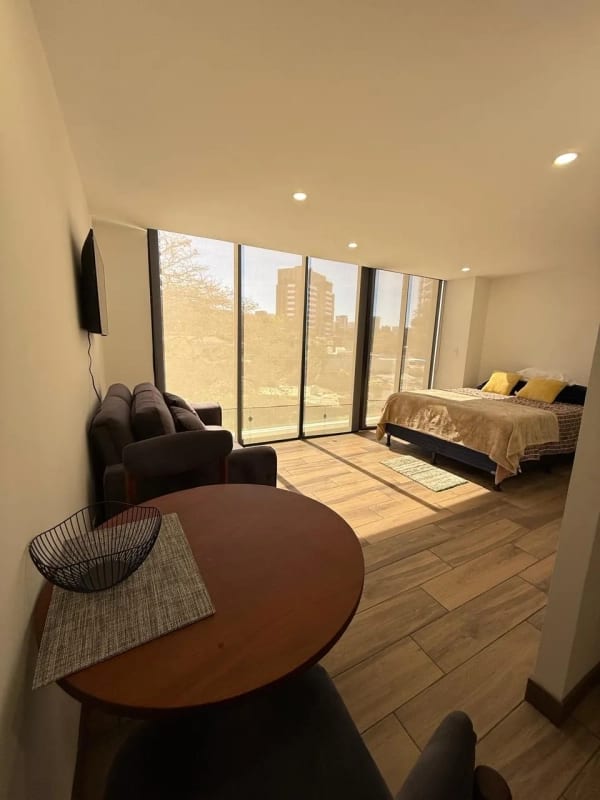 Apartamento en Alquiler | Edificio Privé 84 | Vista Hermosa 1 Zona 15 | Tipo estudio · Amueblado — Apartamento en Alquiler en Zona 15, Guatemala, Ciudad — foto 1 de 8