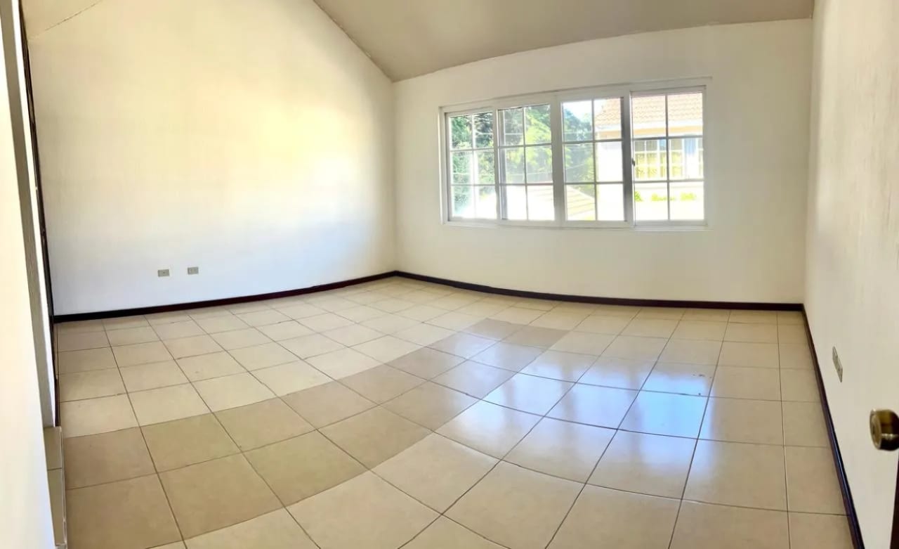 Casa en Venta, Residenciales Santa Mónica VI, Km 16.5 Carretera a El Salvador — Casa en Venta en Carretera a El Salvador, Guatemala, Ciudad — foto 12 de 17