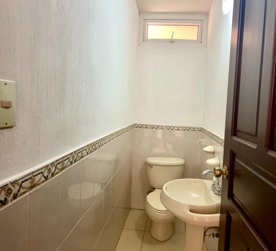 Casa en Venta, Residenciales Santa Mónica VI, Km 16.5 Carretera a El Salvador — Casa en Venta en Carretera a El Salvador, Guatemala, Ciudad — foto 3 de 17