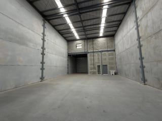 Bodegas en venta carretera a San José Pinula — Bodega / Ofibodega en Venta en San José Pinula, Guatemala, Ciudad — miniatura 1 de 11