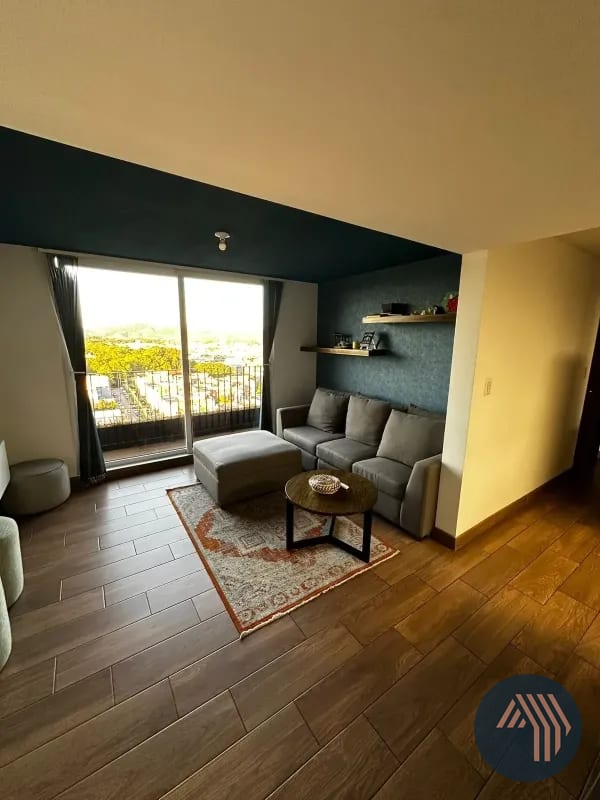 Alquiler de Amplio Penthouse - Roque, Zona 02 — Apartamento en Alquiler en Edificio Roque, Zona 2, Guatemala, Ciudad — foto 1 de 17