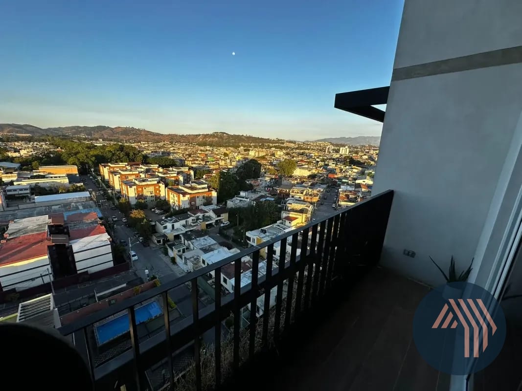 Alquiler de Amplio Penthouse - Roque, Zona 02 — Apartamento en Alquiler en Edificio Roque, Zona 2, Guatemala, Ciudad — foto 7 de 17