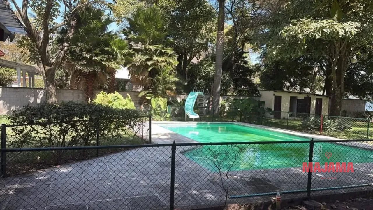Casa Frente al Lago de Amatitlán - Codigo 02_CV21 — Casa en Venta en Amatitlán, Guatemala, Ciudad — foto 1 de 2