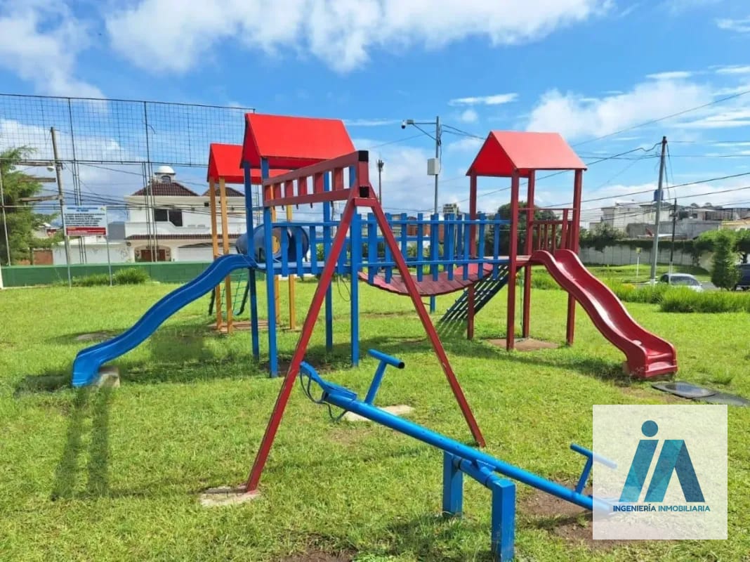 APARTAMENTO EN VENTA📍 Hacienda Real, Zona 16 — Apartamento en Venta en Zona 16, Guatemala, Ciudad — foto 3 de 12
