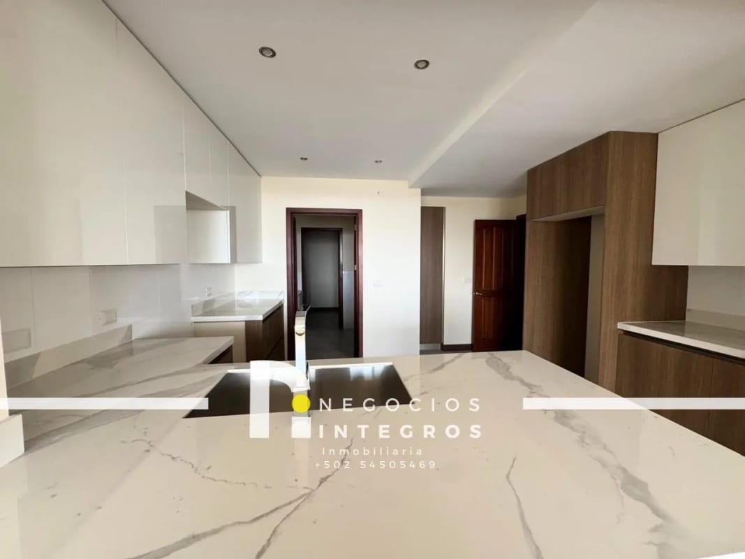 Vendo Apartamento Remodelado, Impuestos Incluidos, Milenia Oakland Z.10 — Apartamento en Venta en Milenia, Zona 10, Guatemala, Ciudad — foto 14 de 16