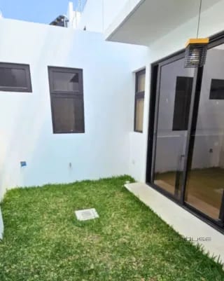 Casa en Venta Zona 16 San Isidro de Tres Niveles — Casa en Venta en Zona 16, Guatemala, Ciudad — miniatura 3 de 10