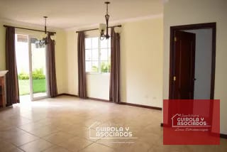 Casa en Venta en el KM 17 Entreverdes 137CVCD — Casa en Venta en Entreverdes, Carretera a El Salvador, Guatemala, Ciudad — miniatura 9 de 11