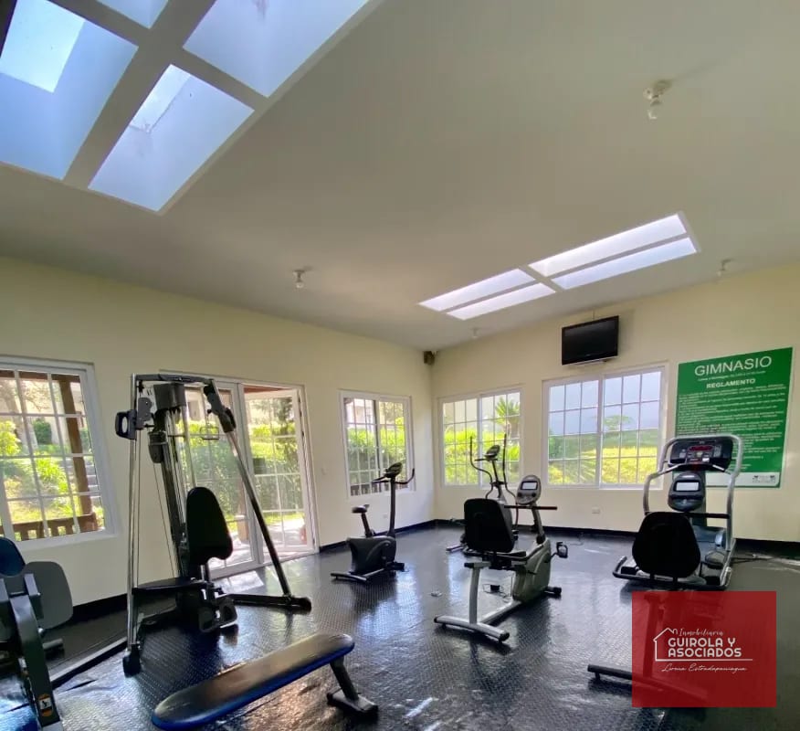 Casa en Venta en el KM 17 Entreverdes 137CVCD — Casa en Venta en Entreverdes, Carretera a El Salvador, Guatemala, Ciudad — foto 3 de 11
