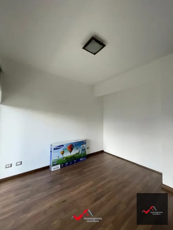 Apartamento en Renta Zona 16 — Apartamento en Alquiler en Zona 16, Guatemala, Ciudad — foto 9 de 17