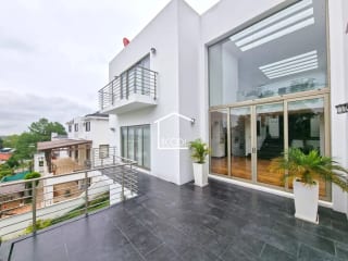 Casa en Las Cumbres, zona 16 — Casa en Venta en Zona 16, Guatemala, Ciudad — miniatura 1 de 5