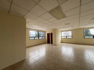 Condesa II / Oficina en Renta en 13 — Oficina en Alquiler en Zona 13, Guatemala, Ciudad — miniatura 2 de 6
