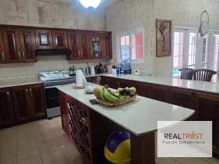 Amplia casa en venta Km 18.5 carretera el salvador — Casa en Venta en km 16-20, Carretera a El Salvador, Guatemala, Ciudad — miniatura 9 de 13