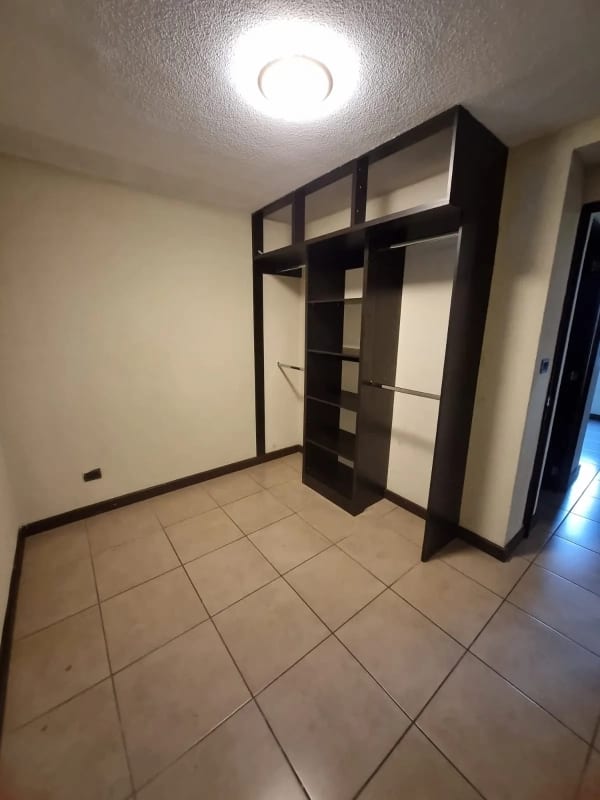 Apartamento en venta, VERTICAL (apartamentos Aurora) zona 13 — Apartamento en Venta en Zona 13, Guatemala, Ciudad — foto 6 de 10
