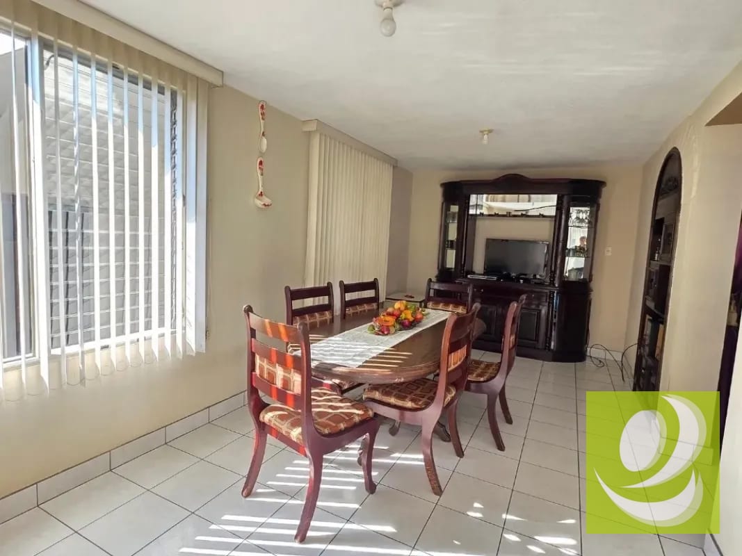 Casa en Venta en Valle del Sol zona 2 Mixco — Casa en Venta en Zona 2 Mixco, Guatemala, Ciudad — foto 3 de 10